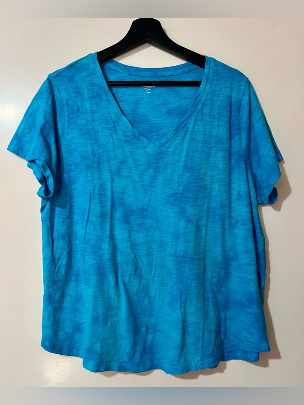 Old Navy Everywear Turquoise V-Neck Short Sleeve Tee